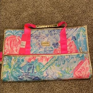 Brand new garment weekender bag.